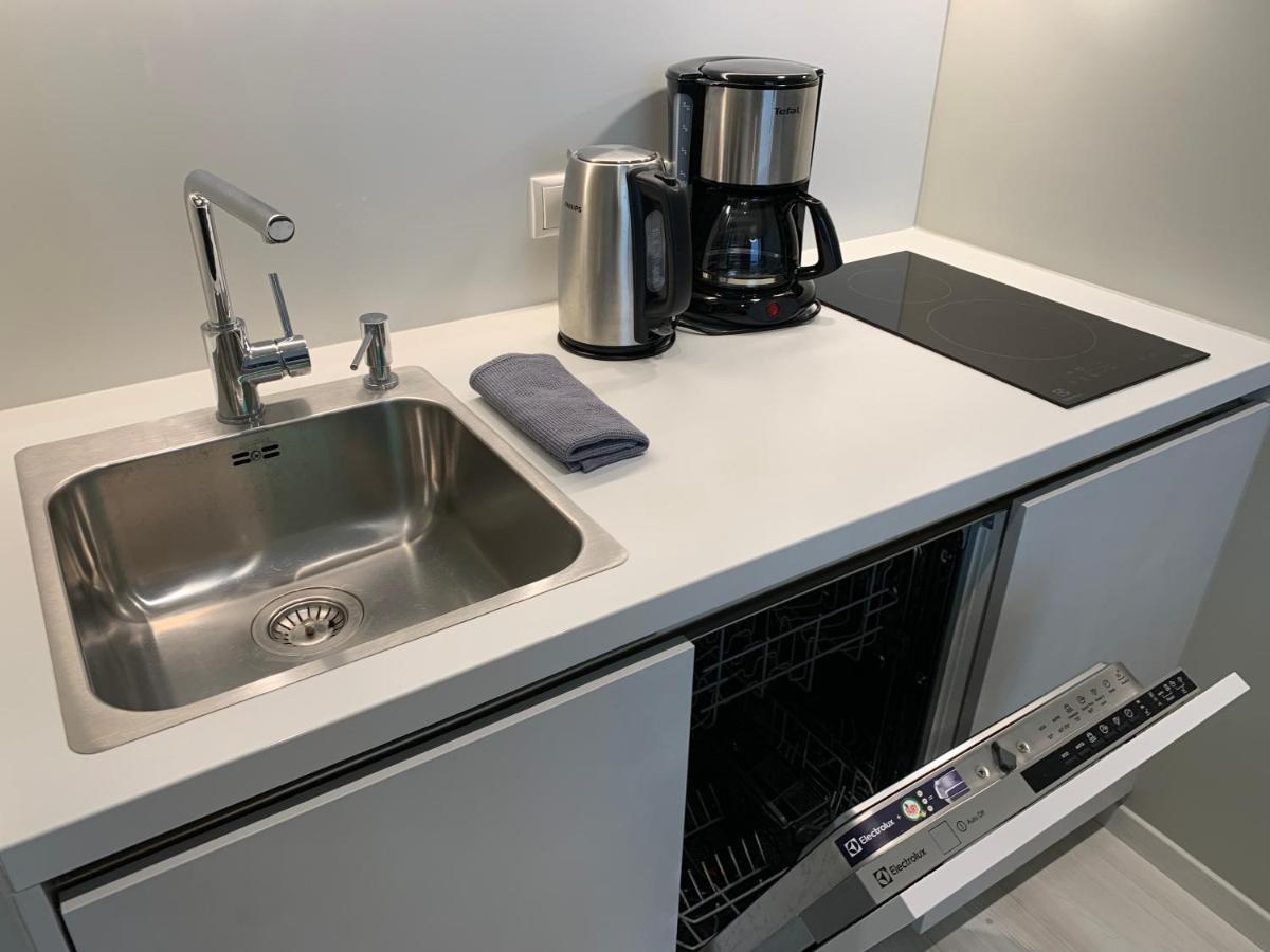Orange Apartments Tower & Free Parking 탈린 외부 사진