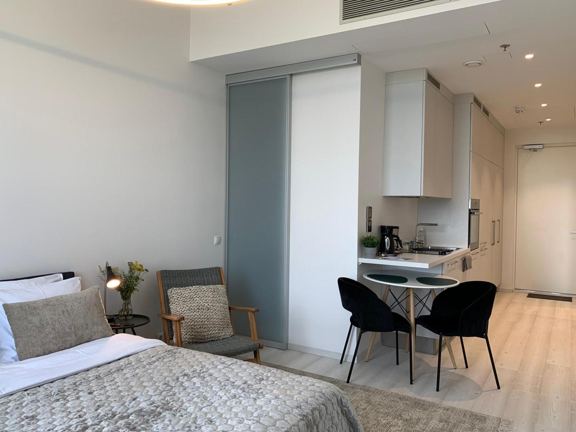 Orange Apartments Tower & Free Parking 탈린 외부 사진