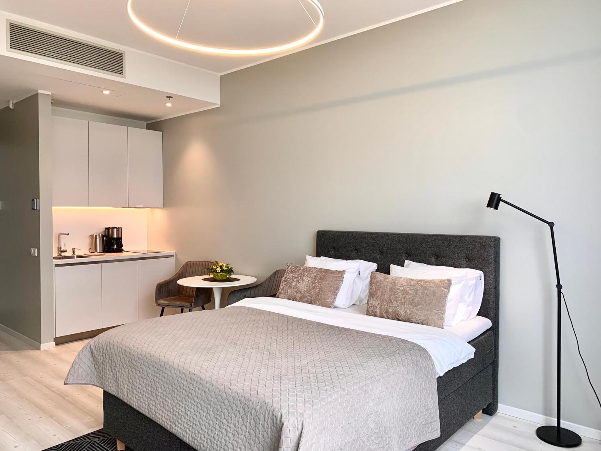 Orange Apartments Tower & Free Parking 탈린 외부 사진