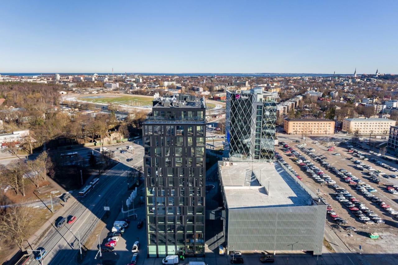 Orange Apartments Tower & Free Parking 탈린 외부 사진