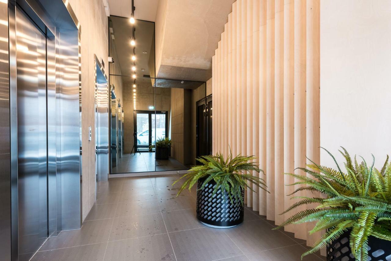 Orange Apartments Tower & Free Parking 탈린 외부 사진