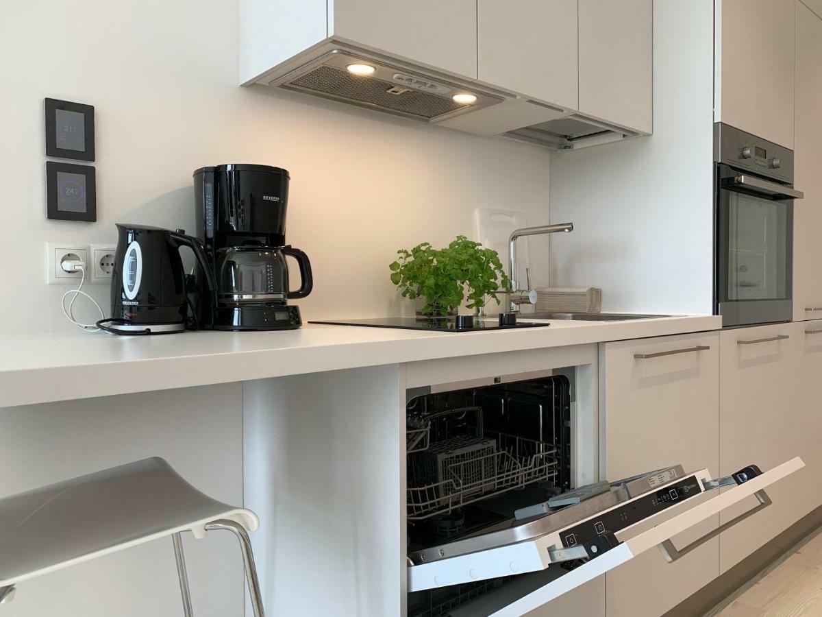 Orange Apartments Tower & Free Parking 탈린 외부 사진