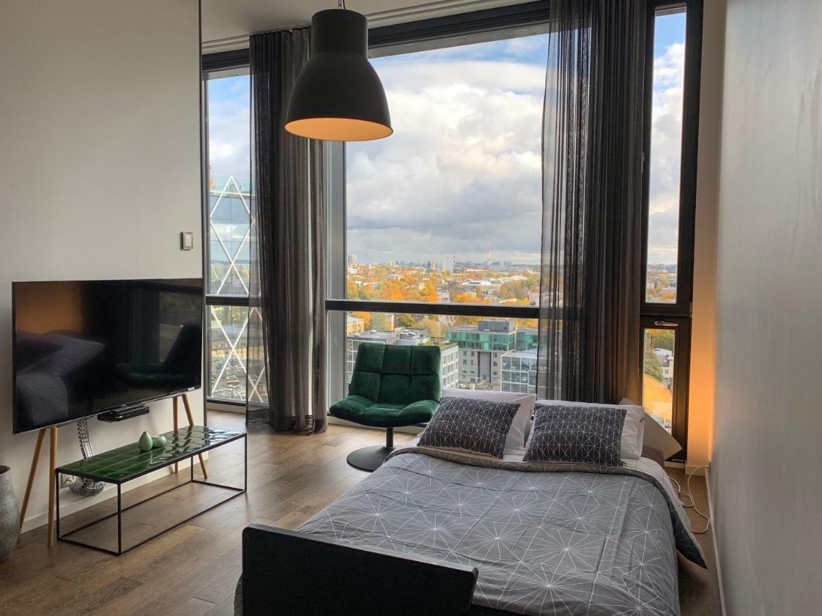 Orange Apartments Tower & Free Parking 탈린 외부 사진